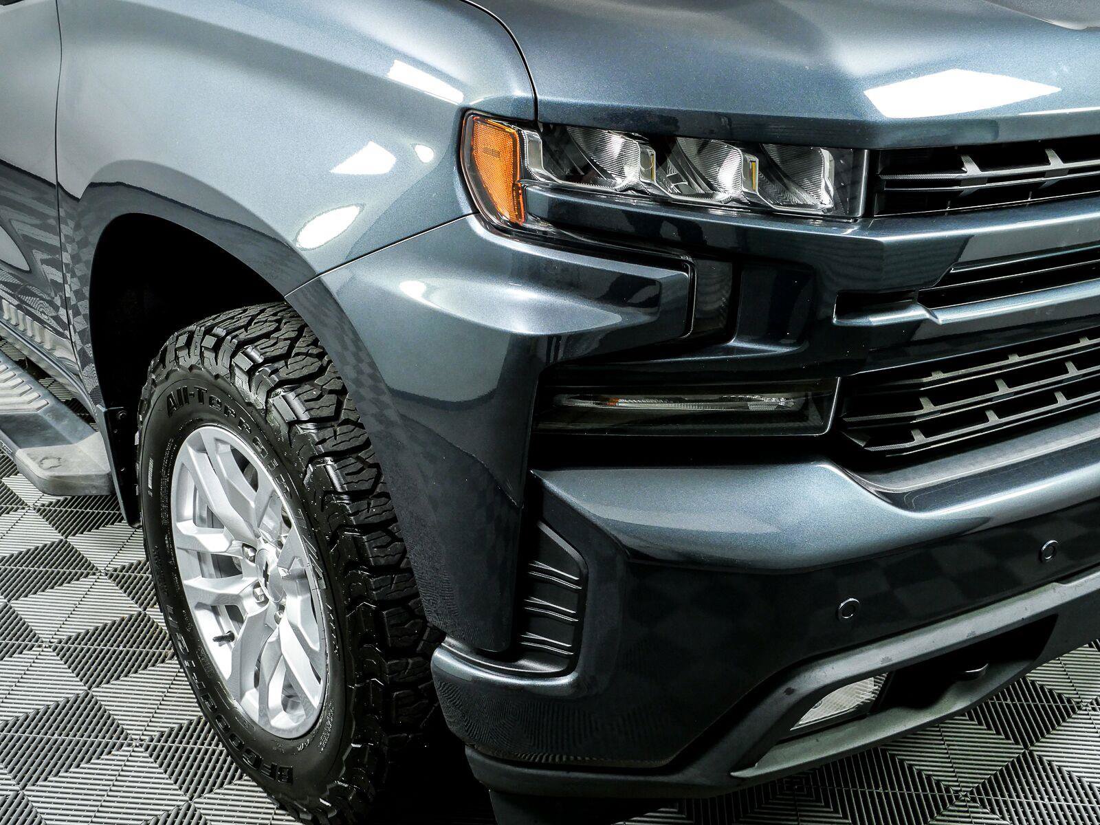 Used 2020 Chevrolet Silverado 1500 RST AWD/4WD image 33