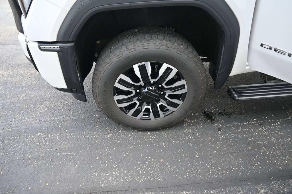 Used 2025 GMC Sierra 3500 Denali Ultimate AWD/4WD image 18