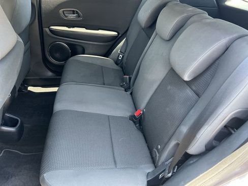 Used 2022 Honda HR-V EX image 35