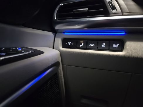 Certified 2022 Kia Telluride SX w/ SX Prestige Package AWD/4WD image 32