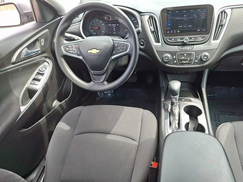 Used 2023 Chevrolet Malibu LS FWD image 14