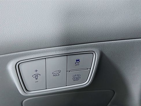 Certified 2023 Hyundai Tucson Limited AWD/4WD image 9