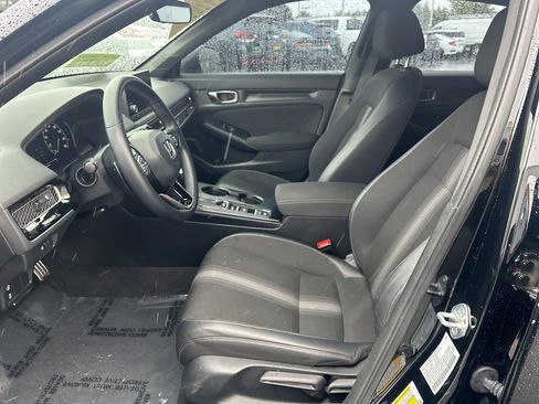 Used 2023 Honda Civic Sport image 5