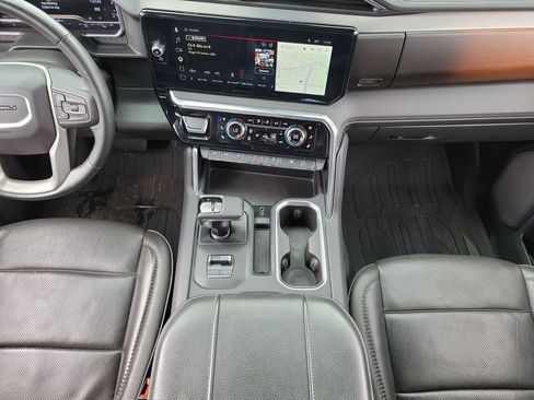 Used 2024 GMC Sierra 1500 Denali w/ Denali Reserve Package RWD image 21
