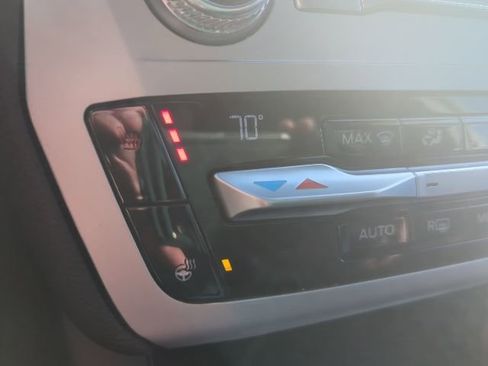 Used 2021 Ford Explorer XLT w/ Equipment Group 202A image 56