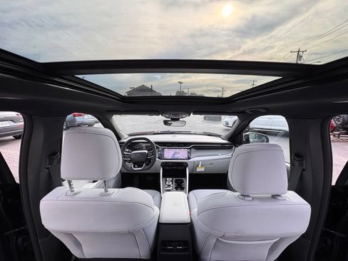 New 2026 Jeep Cherokee Limited AWD/4WD image 24
