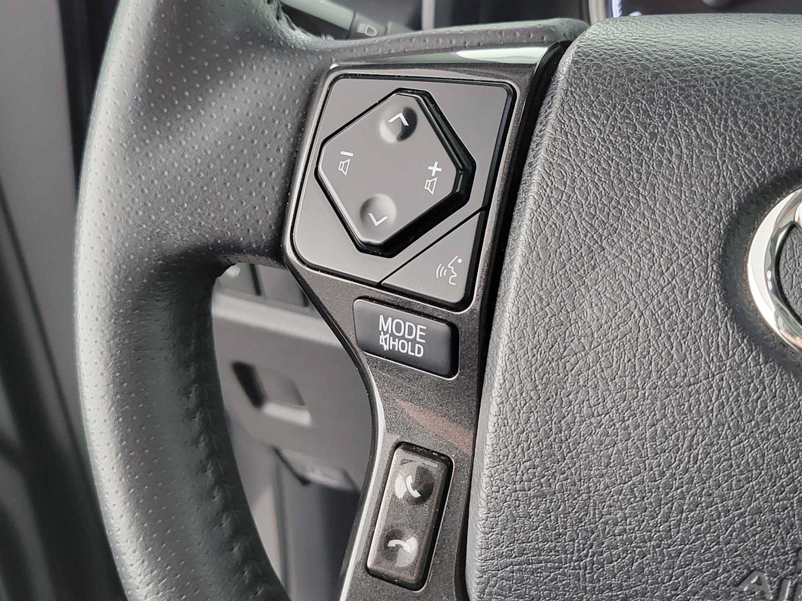Used 2020 Toyota 4Runner TRD Pro AWD/4WD image 29