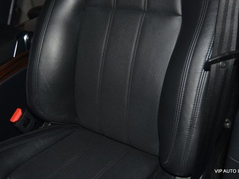 Used 2017 Land Rover Range Rover Long Wheelbase Supercharged image 15