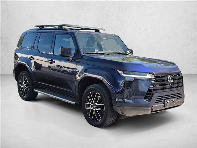 Used 2024 Lexus GX 550 w/ Accessory Package (31) AWD/4WD image 3