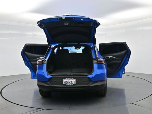 Used 2025 Chevrolet Equinox EV LT image 37