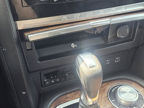 Used 2022 Nissan Armada SL AWD/4WD image 23