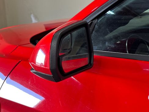 Used 2018 Ford Mustang Coupe image 49