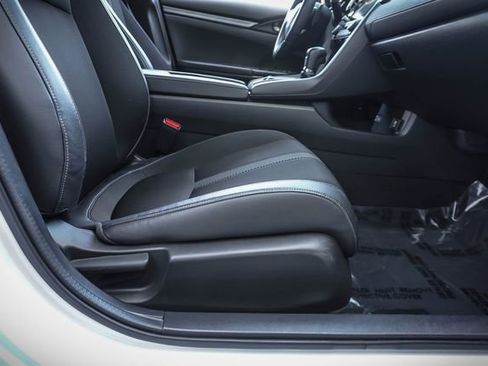 Used 2020 Honda Civic Sport image 22
