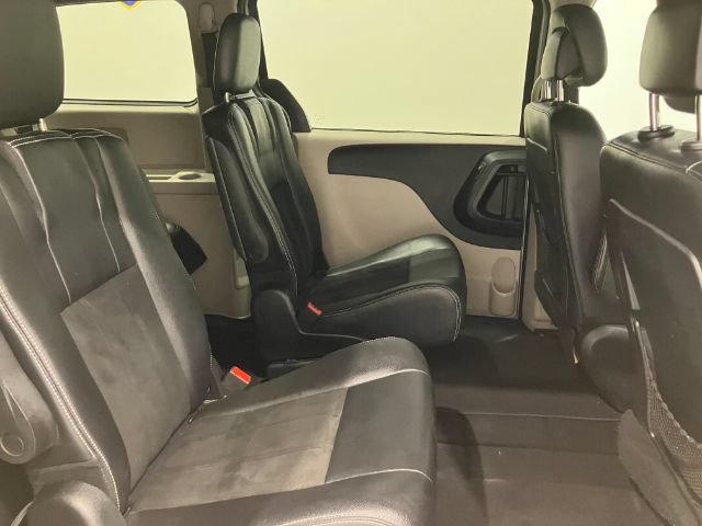 Used 2018 Dodge Grand Caravan SXT FWD image 52