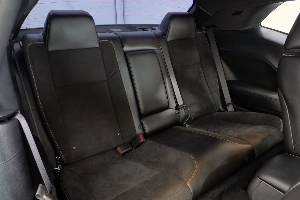 Used 2022 Dodge Challenger R/T Scat Pack RWD image 20