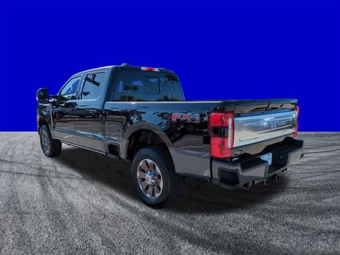 New 2026 Ford F250 King Ranch w/ FX4 Off-Road Package image 6