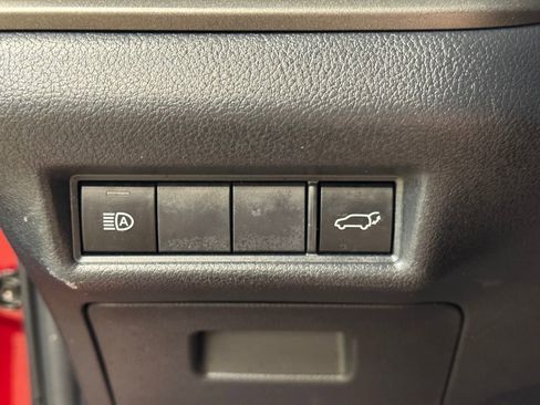 Used 2024 Toyota Grand Highlander AWD image 30