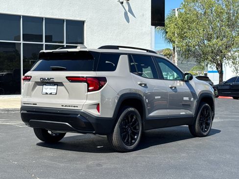 Used 2026 GMC Terrain Elevation w/ Black Edition AWD/4WD image 14