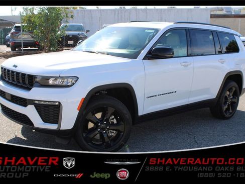 New 2026 Jeep Grand Cherokee L Limited w/ Limited Altitude Package AWD/4WD image 1