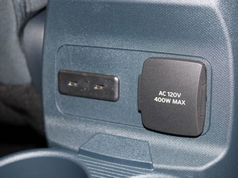 New 2026 Ford Maverick XLT image 31