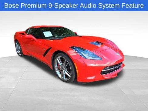 Used 2019 Chevrolet Corvette Stingray Coupe w/ Z51 1LT RWD image 5