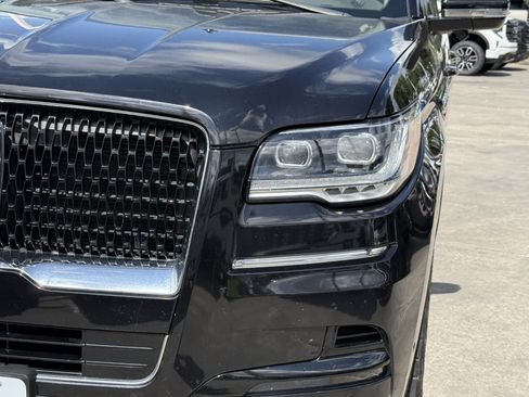 Used 2022 Lincoln Navigator L Reserve AWD/4WD image 10