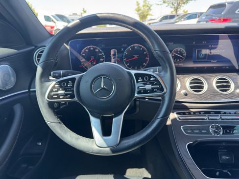 Used 2019 Mercedes-Benz E 300 4MATIC image 20