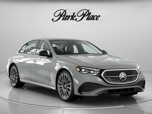 Used 2026 Mercedes-Benz E 350 Sedan image 33