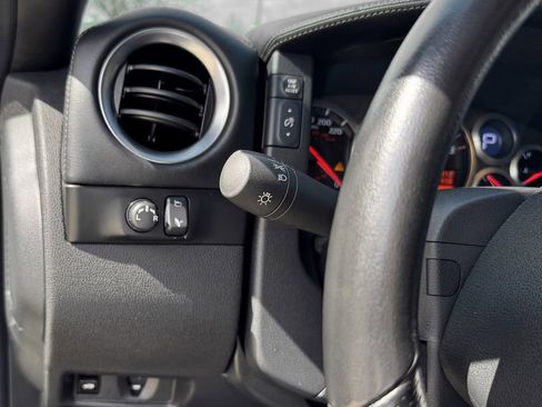 Used 2009 Nissan GT-R Premium AWD/4WD image 13