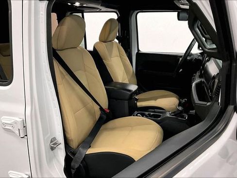 Used 2019 Jeep Wrangler Unlimited Sport S AWD/4WD image 8