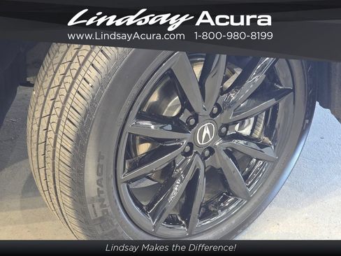 Used 2025 Acura RDX SH-AWD image 25