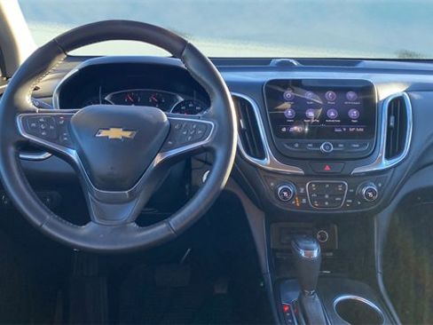 Used 2021 Chevrolet Equinox Premier image 9