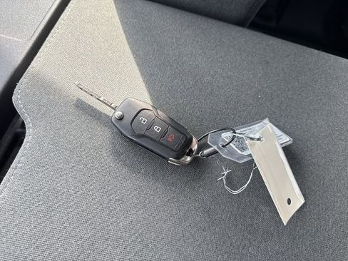 Used 2024 Ford F150 XLT image 30