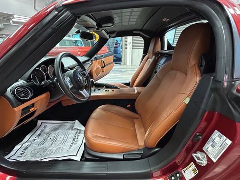 Used 2007 MAZDA MX-5 Miata Grand Touring RWD image 45