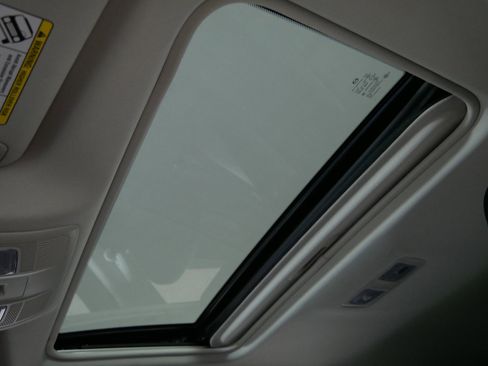 Used 2023 MAZDA CX-5 AWD 2.5 S w/ Premium Package image 31