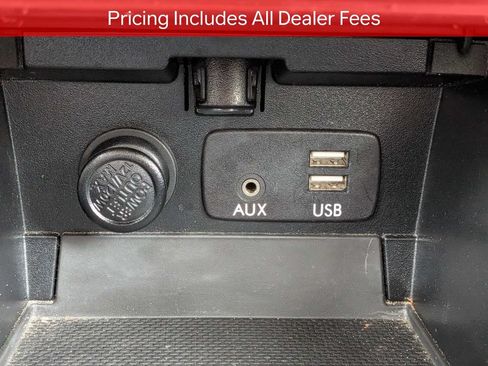 Used 2016 Subaru Outback 2.5i Limited AWD/4WD image 24