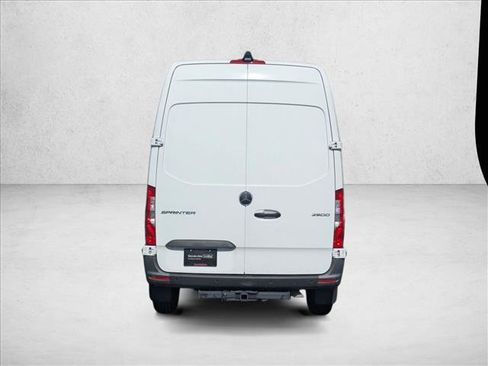 Used 2023 Mercedes-Benz Sprinter 2500 image 5