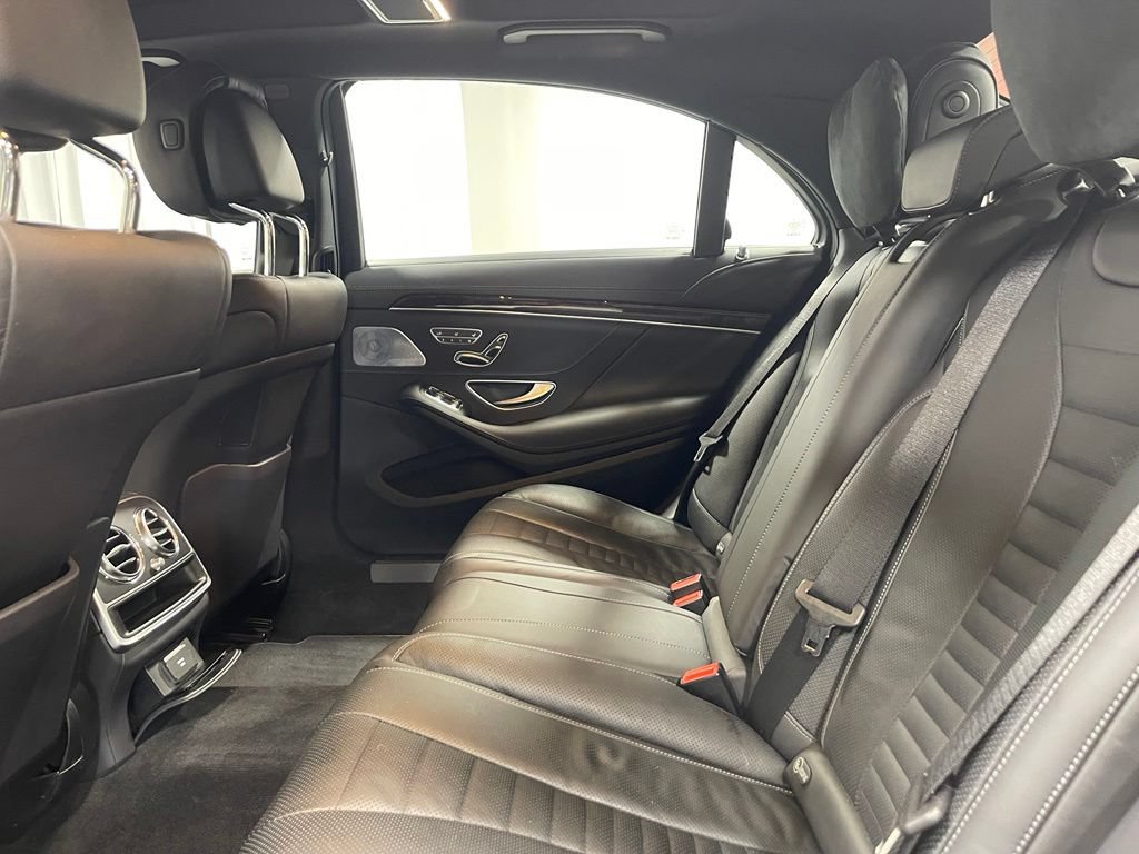 Certified 2020 Mercedes-Benz S 560 4MATIC Sedan image 25