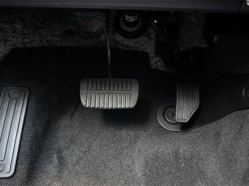 New 2026 Subaru Forester Touring image 25