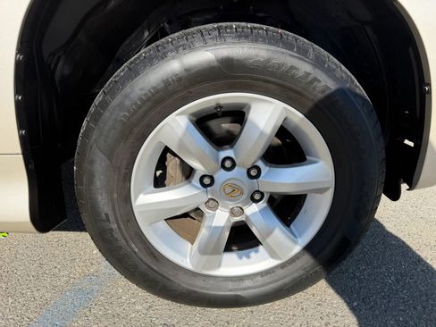 Used 2010 Lexus GX 460 image 14