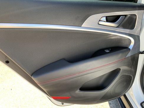 Used 2023 Genesis G70 2.0T w/ Sport Prestige Package RWD image 33