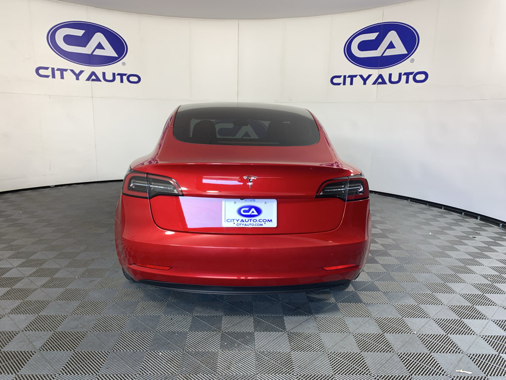 Used 2023 Tesla Model 3 Standard Range RWD image 4