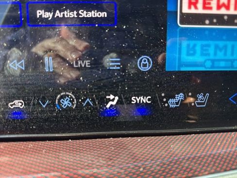 Used 2024 Chevrolet Traverse RS w/ LPO, Floor Liner Package image 20