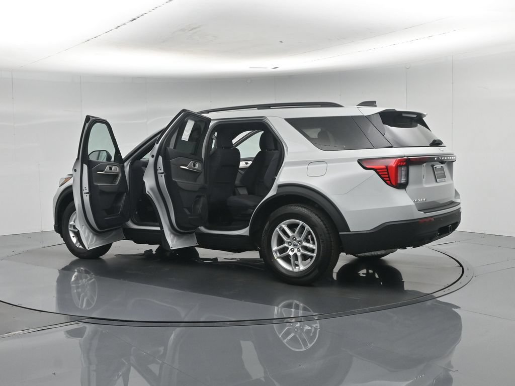 New 2027 Ford Explorer Active RWD image 34