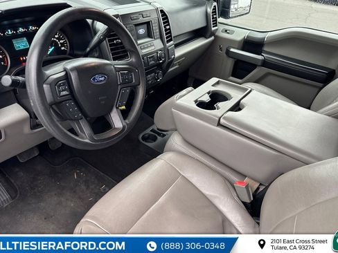 Certified 2018 Ford F150 XLT image 7