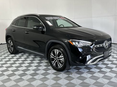 Used 2025 Mercedes-Benz GLA 250 image 2