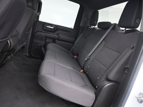 Used 2023 Chevrolet Silverado 2500 LT w/ Convenience Package image 11