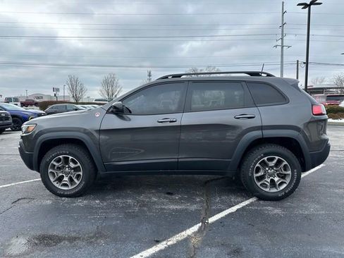 Used 2022 Jeep Cherokee Trailhawk w/ Comfort/Convenience Group image 4