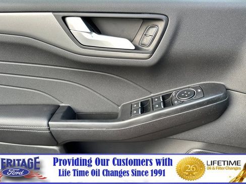 New 2025 Ford Escape SE w/ Class II Trailer Tow Package image 8