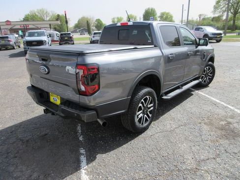 Certified 2025 Ford Ranger Lariat w/ Trailer Tow Package AWD/4WD image 8